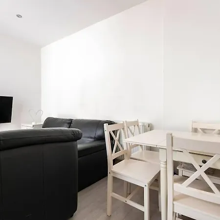 Cosy Double In Limehouse-stephney London