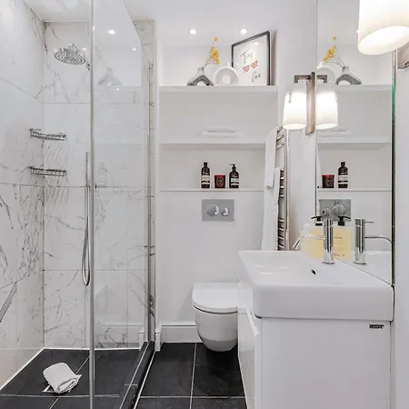 Lady On The Lane- 2 Bed Primrose Hill *
