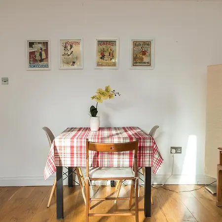 Super 1bd Garden Flat Islington * London