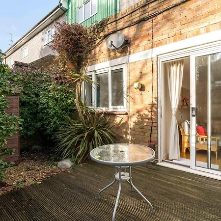 Apartment Super 1bd Garden Flat Islington