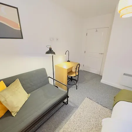 Canarywharf By Sleepy Apartment