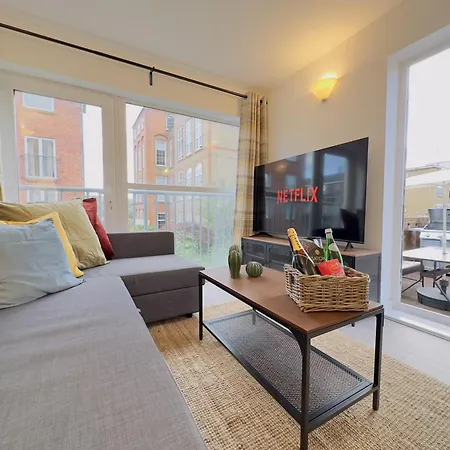 Canarywharf By Sleepy Apartment London