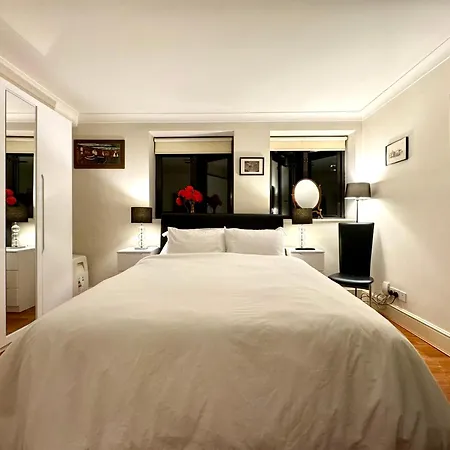Lovely 2 Bedroom By Wild شقة لندن