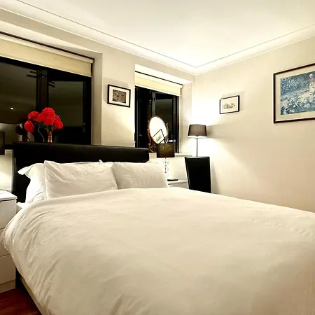 شقة Lovely 2 Bedroom By Wild لندن