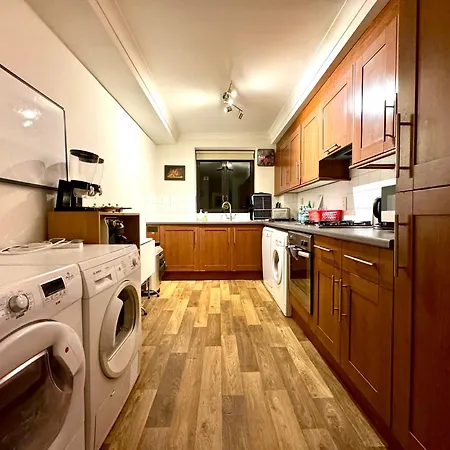 Apartment Lovely 2 Bedroom By Wild London