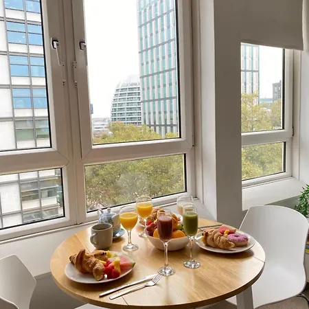 Rooftop Old Street Oasis Apartment London