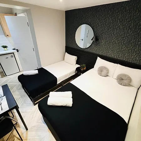 Apartment Heathrow Airport