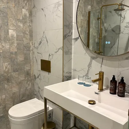 Ellen Kensington 5* Londýn
