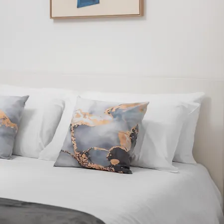 Apartment 1 Bed Flat In South Kensington *