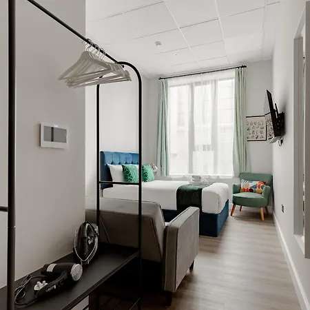 Apartment Hyde Park London