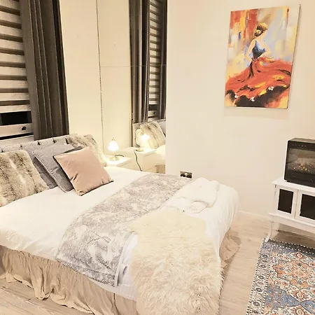 - Private & Fully Equipped *