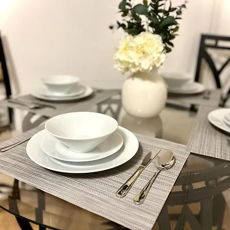 Flat - Good Access To And More! Apartment London