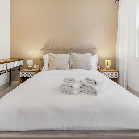 Apartment Stylish Modern By Livestay Short Lets & Serviced Nw6