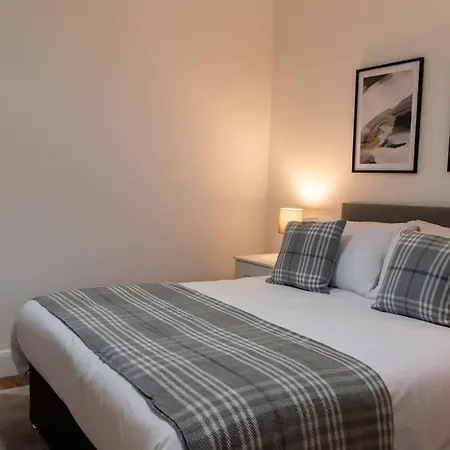 Apartment Smart Modern, Split Level Flat, Free Parking