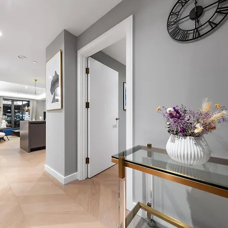 The Fiztrovia Collection Apartment