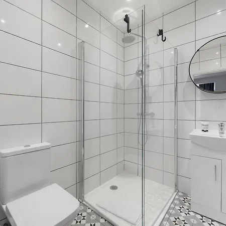 Holiday home 4-bed House Ideal For Families And Corporate *