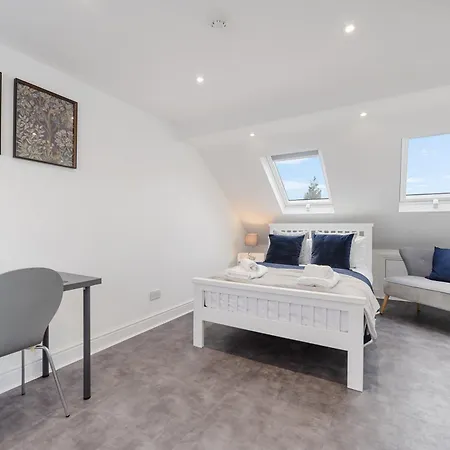 4-bed House Ideal For Families And Corporate *