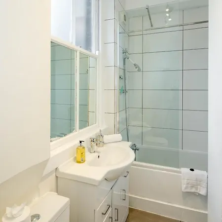 Apartment 3-bed Near Oxford Street