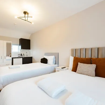 West Drayton Self Contained Hotel
