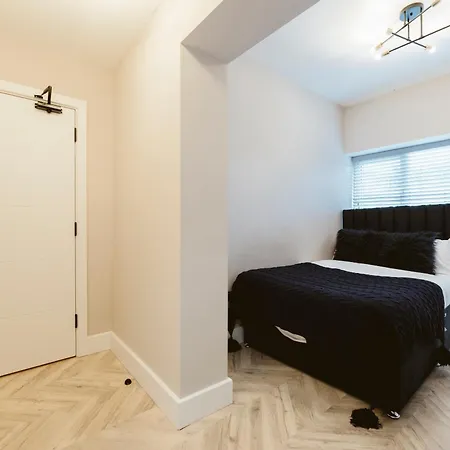 Hotel West Drayton Self Contained *
