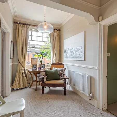 Villa Heaver House - Stunning, Large, 5br House Nr Tube And Tooting Common