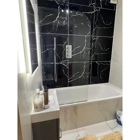 5th Floor Modern Flat Near Edgware Road-f59 Londra