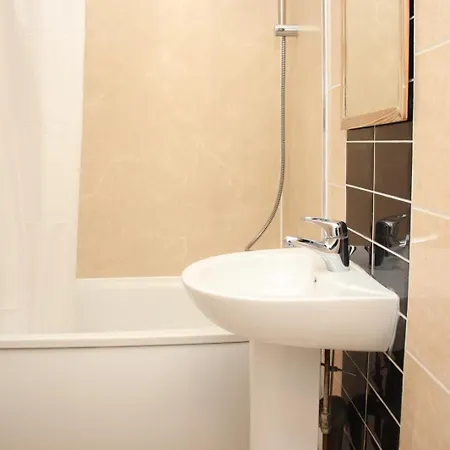 Ideal In Apartamento *