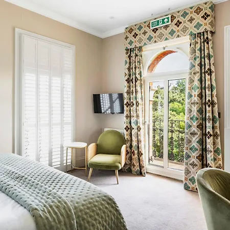 The Petersham