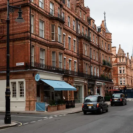 Mayfair Loft Apartment! * London