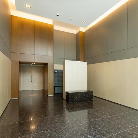 Luxury 1 Bedroom Canary Wharf Couples & Work-friendly *