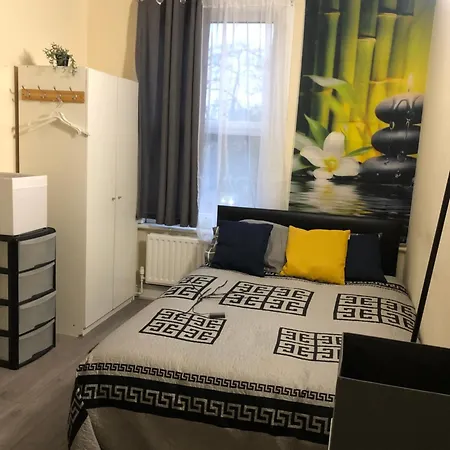 Blue Room, Three Apartment London