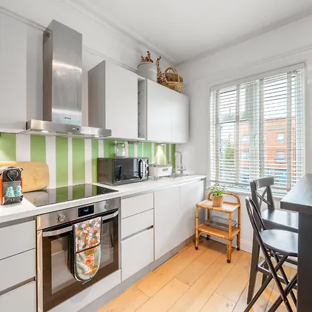 Claremont B - Apartment London
