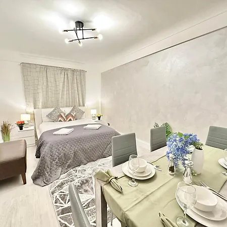 Beautiful Near Mayfair London