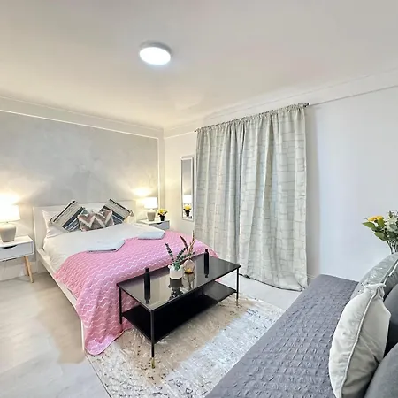 Beautiful Near Mayfair London