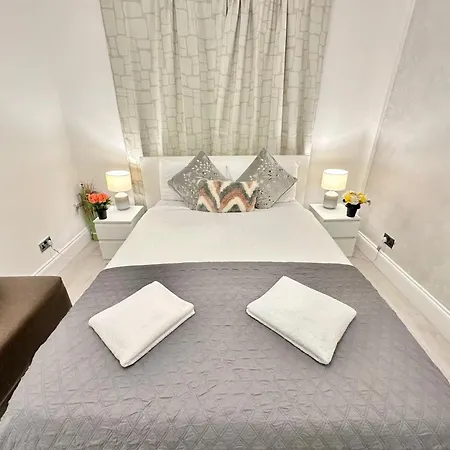 Apartament Beautiful Near Mayfair *