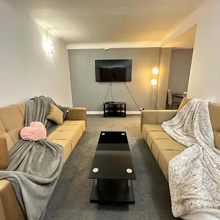 Cozzy Hyde Park On Edgware Road Apartment