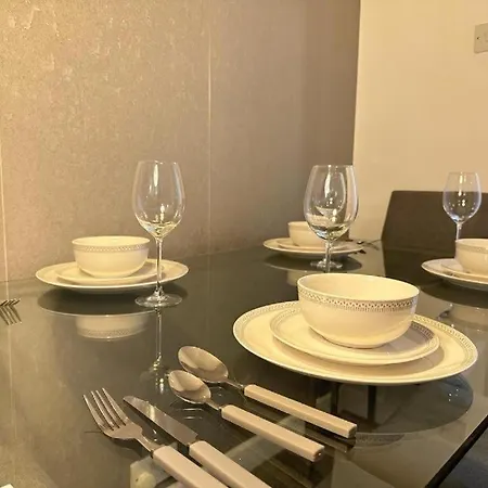 Cozzy Hyde Park On Edgware Road *