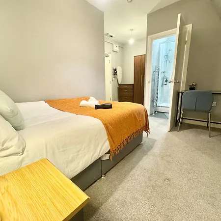 בית אירוח Modern En-suite By Finsbury Park Station 8 Mins To King's Cross By Tube