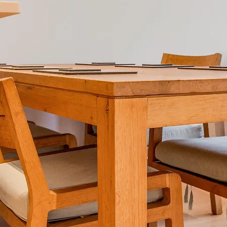 Apartment Contemporary 2br Duplex With A Patio In Chelsea