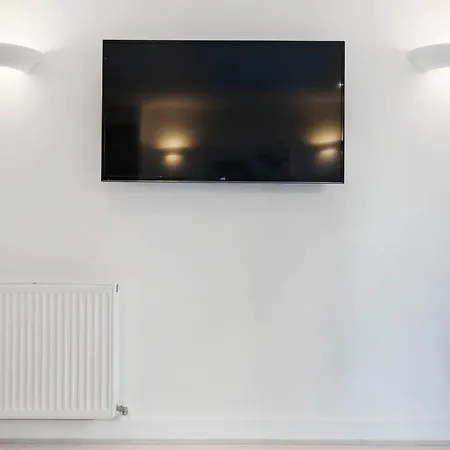 Cosy Modern1 Bed Apartment, By Excel London, Airport & O2 Apartment *