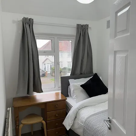 Stadium Homestay London