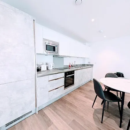Cosy One Bed In Rainham