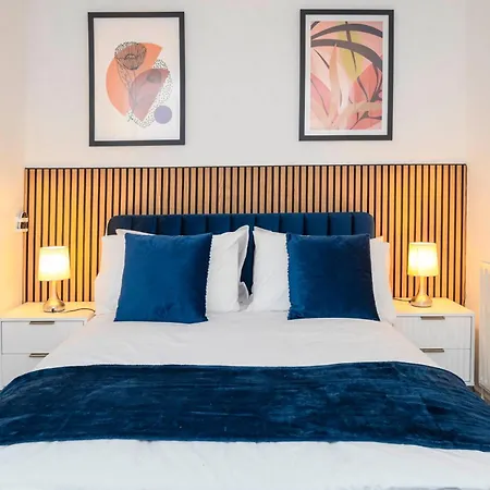 Millfield Park Serviced Hackney *