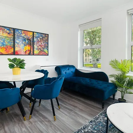 Apartment Millfield Park Serviced Hackney *