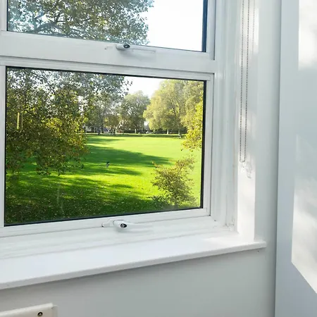 Millfield Park Serviced Hackney Apartment *