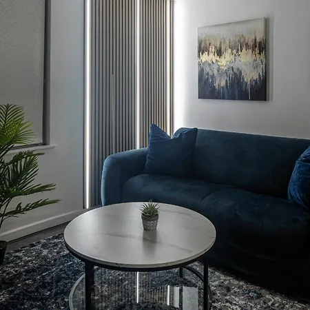 Millfield Park Serviced Hackney Apartment *