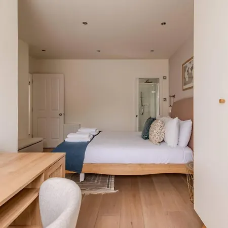 Peacefully Set 2br Near Beautiful Dulwich Park Apartment London