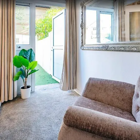Beautiful 3-bed House-the Centre London
