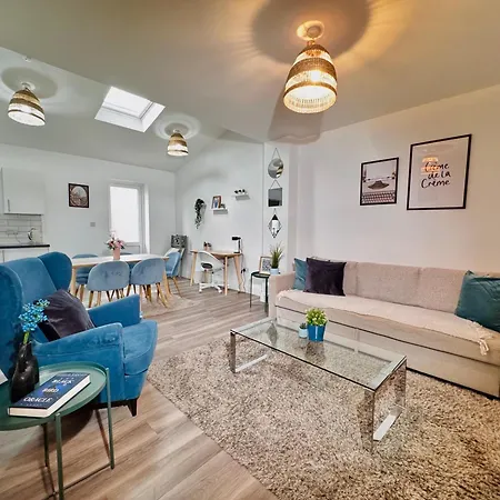 Cosy 1-bed Flat 30min To & Parking *