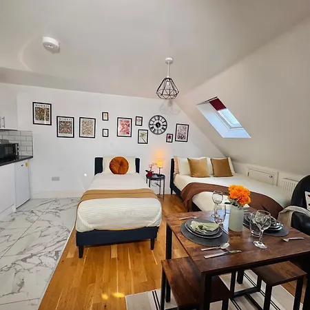 Ideal Loft 30min To * Londyn